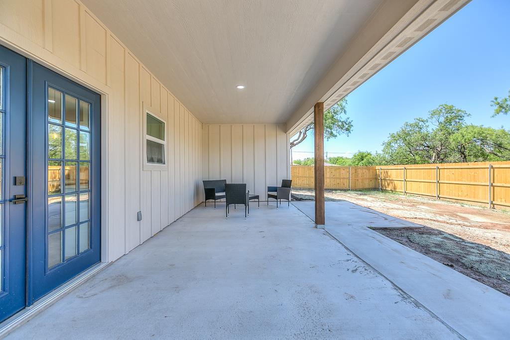 2122 Deaton St Property Photo 33