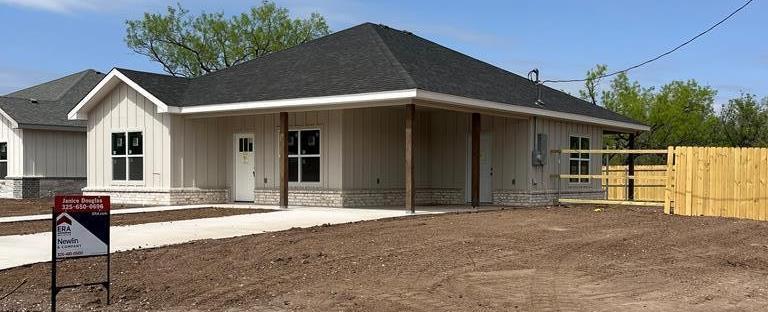 2122 Deaton St Property Photo 42