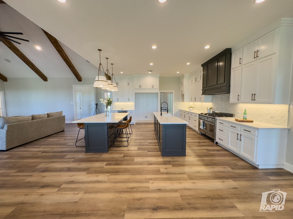 6388 Eugene Trl Property Photo 27