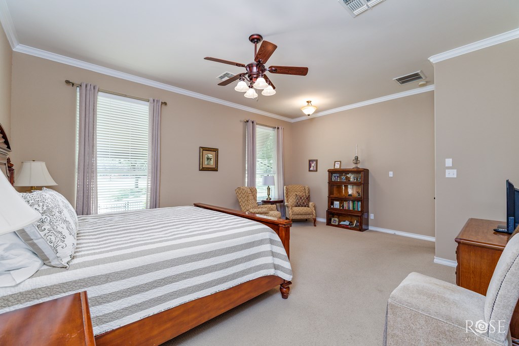 4833 N Bentwood Dr Property Photo 8