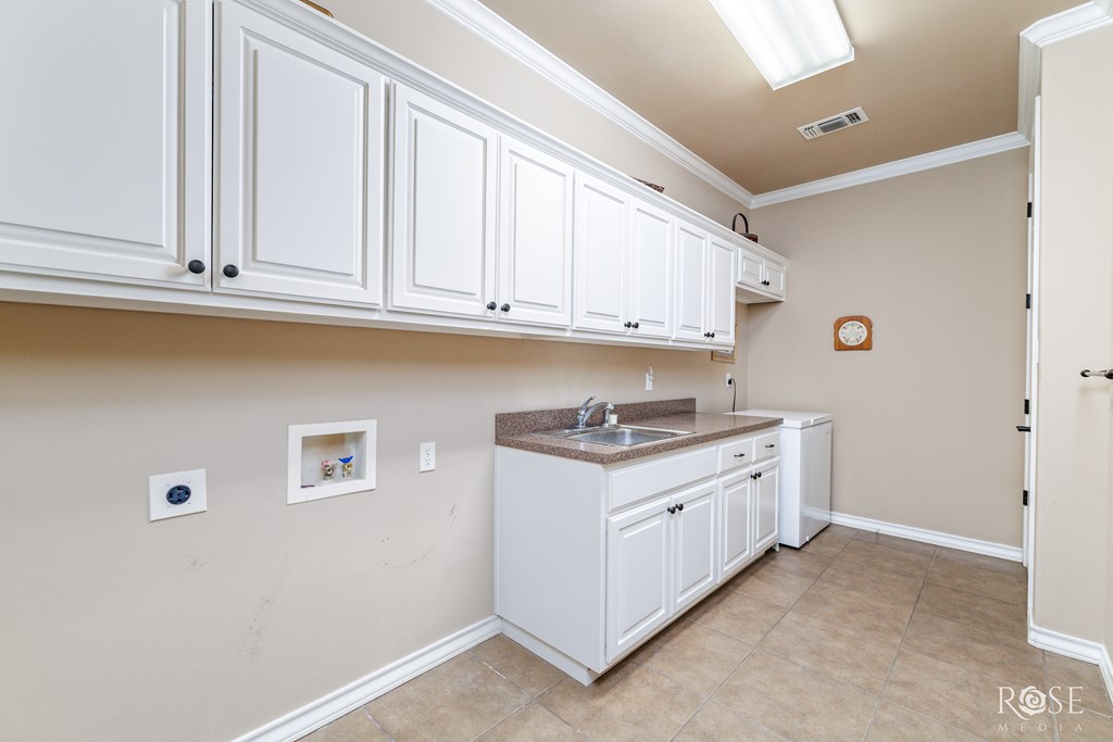 4833 N Bentwood Dr Property Photo 12