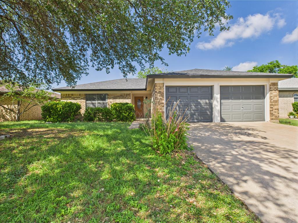 1203 Gordon Blvd Property Photo