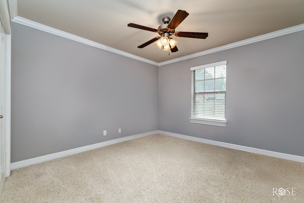 5531 Woodbine Lane Property Photo 28