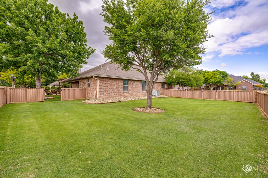 5531 Woodbine Lane Property Photo 40