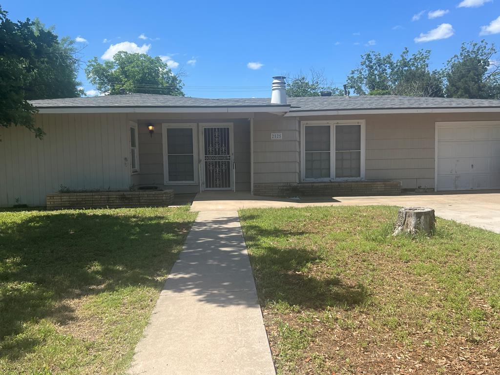 2525 Tcu Ave Property Photo 1