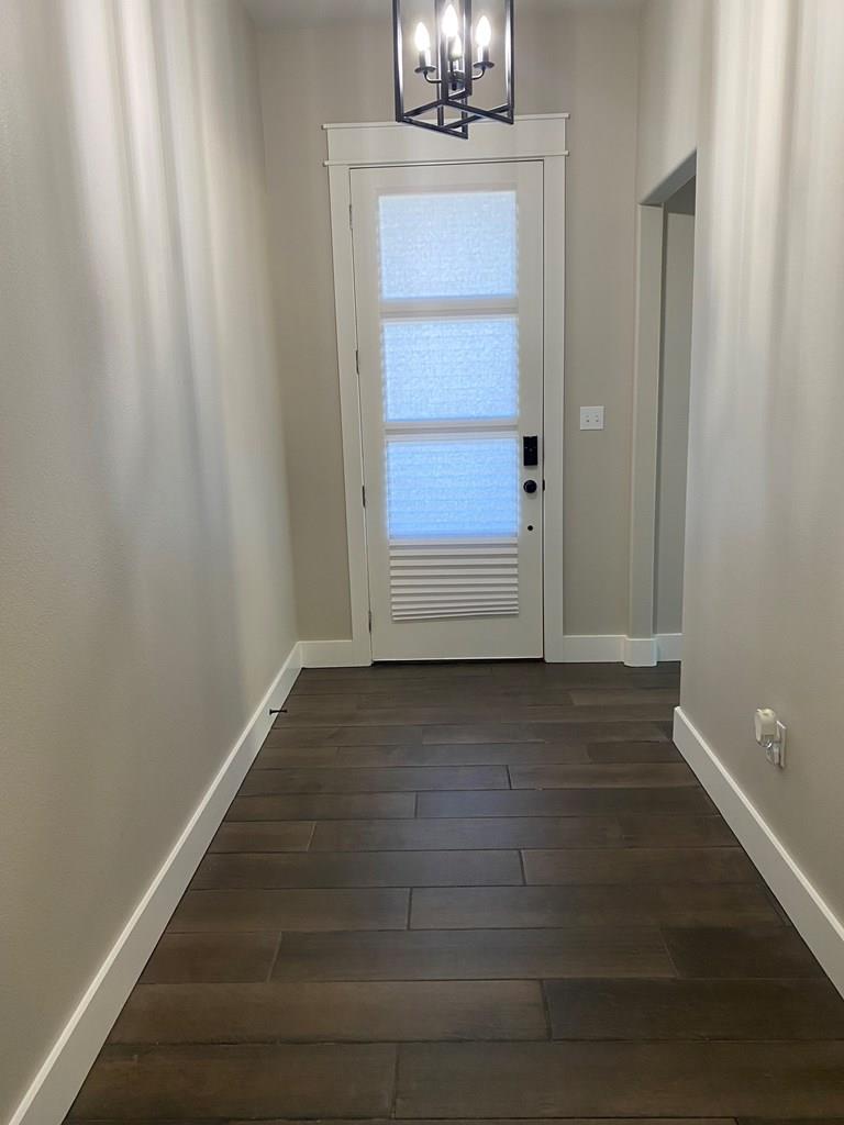 5610 Slayde St Property Photo 4