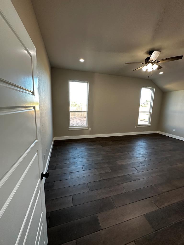 5610 Slayde St Property Photo 16