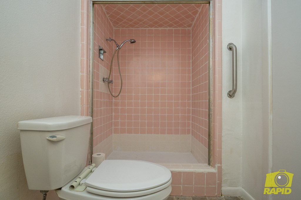 2770 Southwestern Ave Property Photo 14