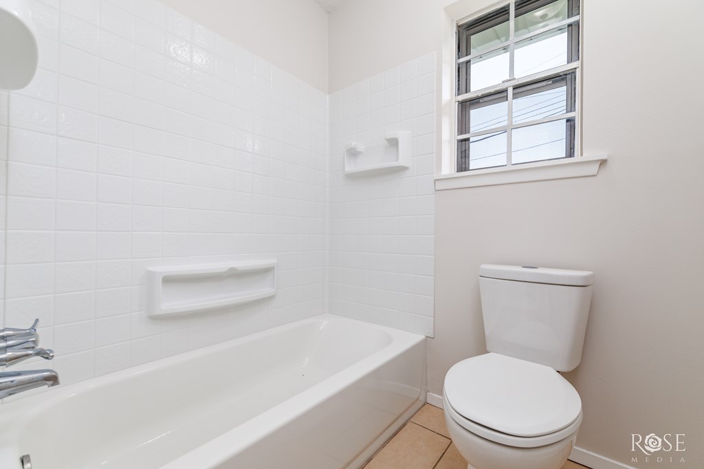 2109 Dartmouth Dr Property Photo 18
