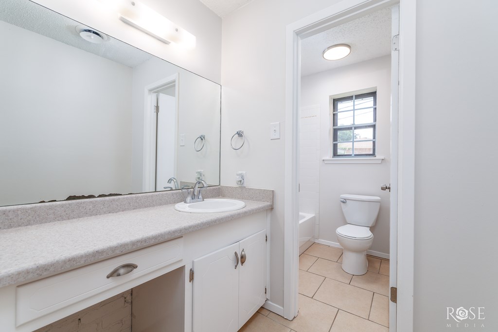 2109 Dartmouth Dr Property Photo 20