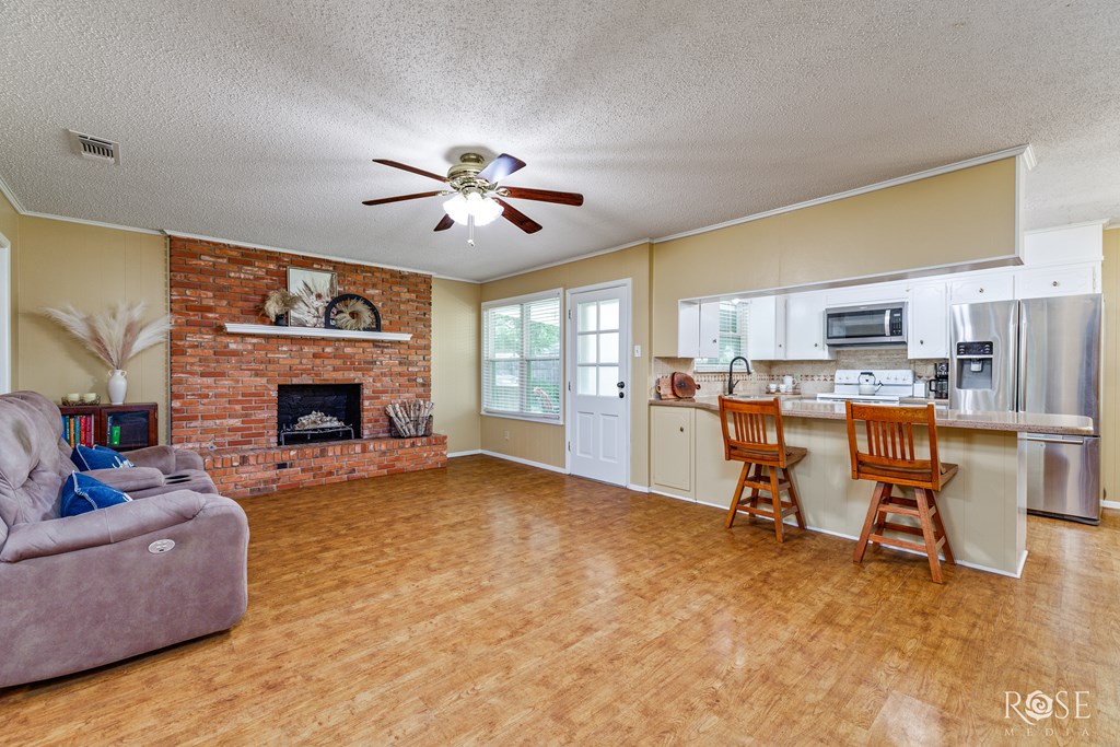2713 Canyon Creek Dr Property Photo 11