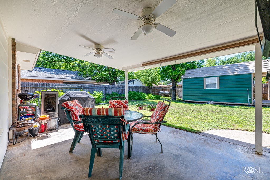 2713 Canyon Creek Dr Property Photo 23