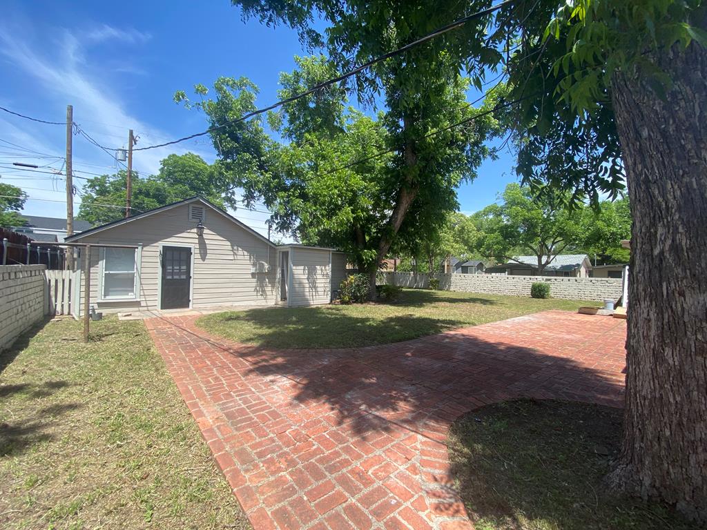 1001 S David St Property Photo 12