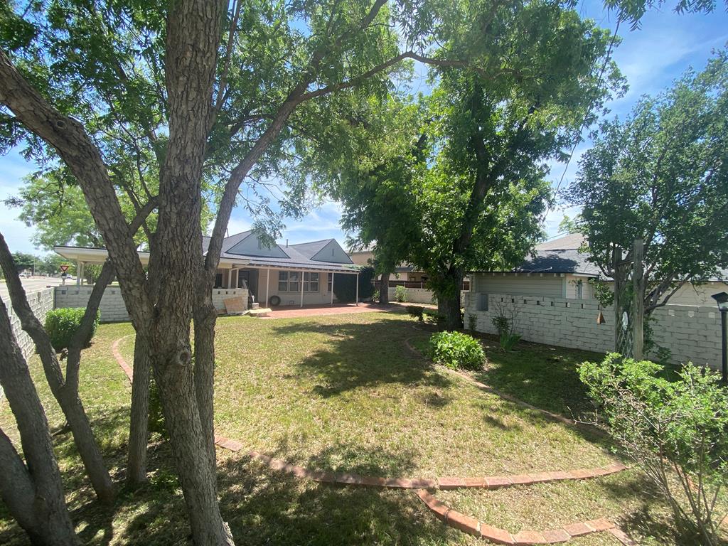 1001 S David St Property Photo 18