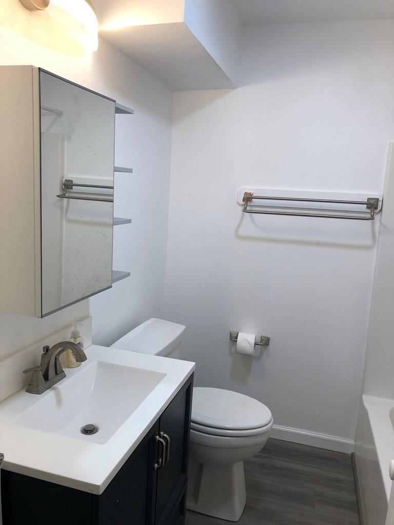 109 Belaire Ave Property Photo 25