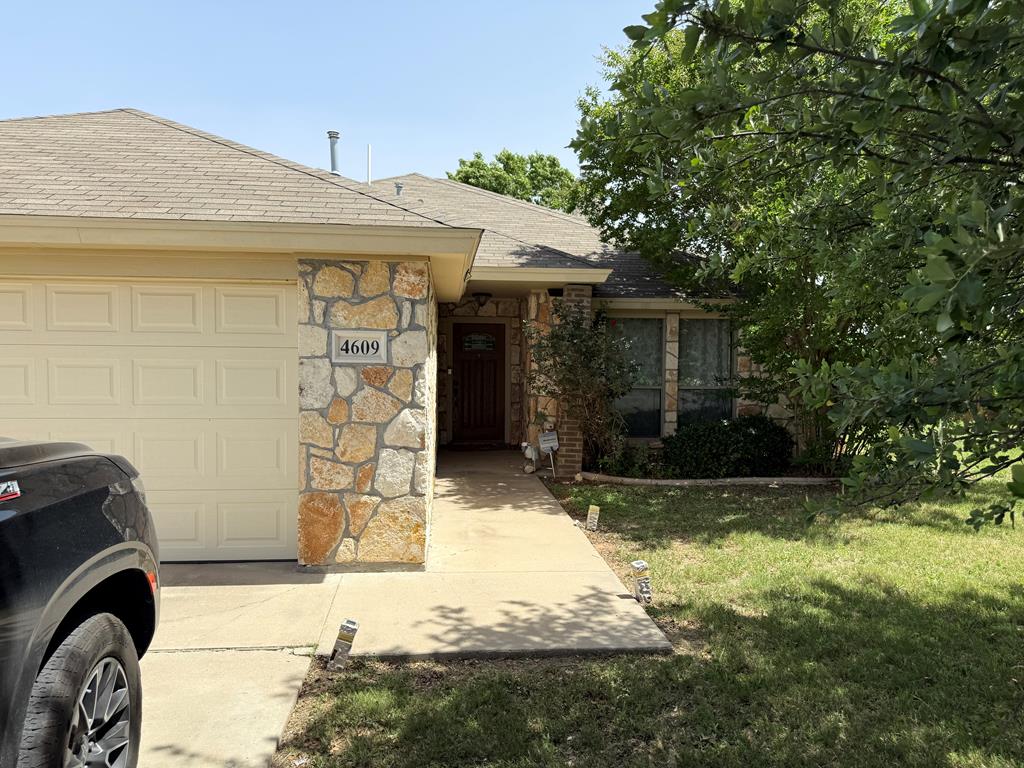 4609 Pinon Ridge Dr Property Photo 1