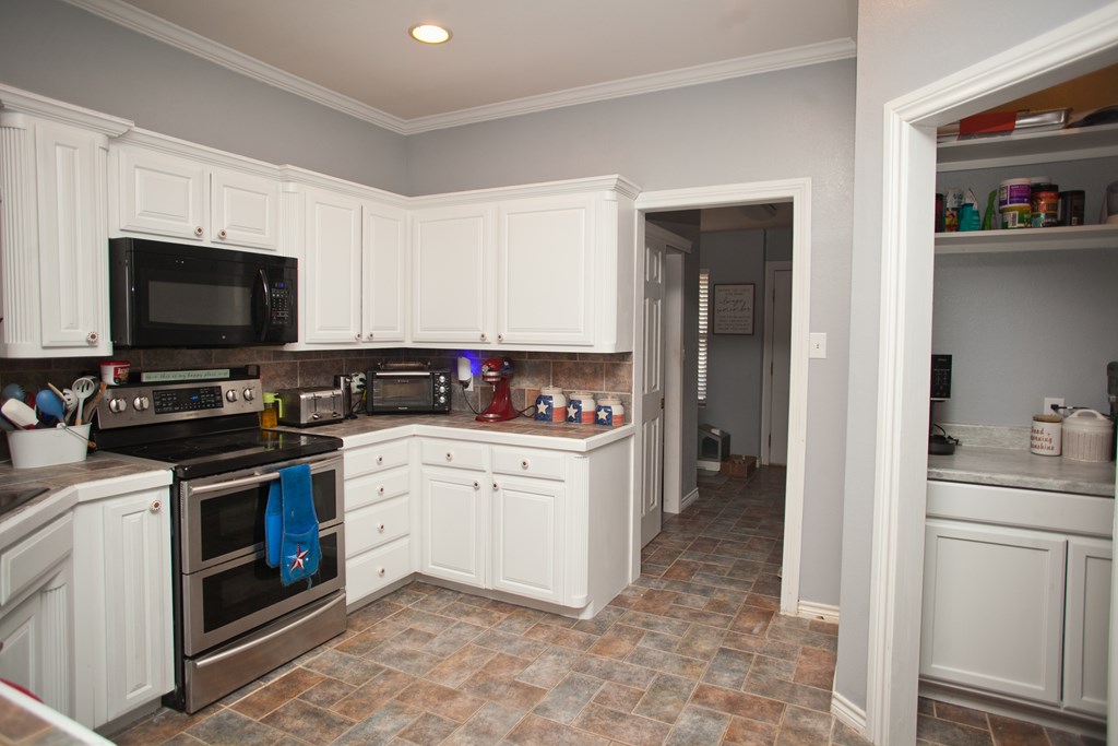 10581 Ballard Rd Property Photo 45