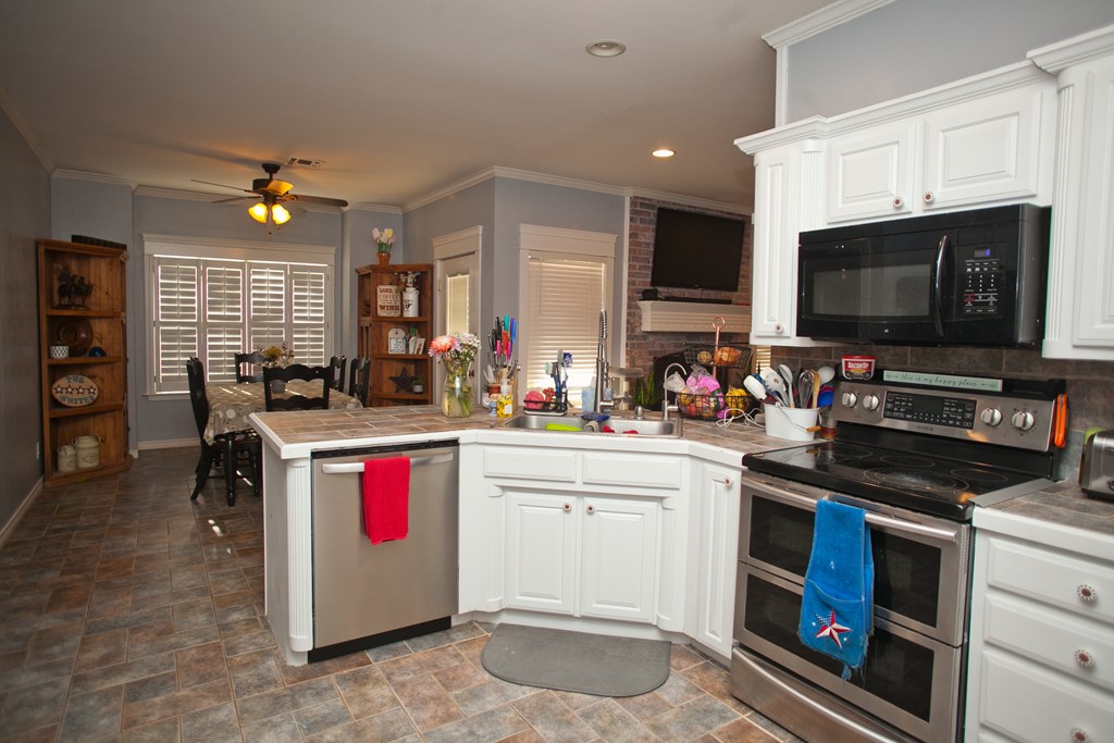 10581 Ballard Rd Property Photo 46
