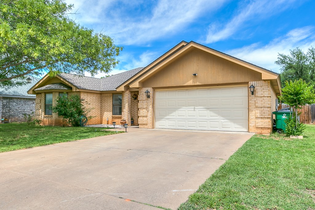 3634 Oak Creek Dr Property Photo 10