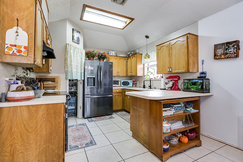 3634 Oak Creek Dr Property Photo 17