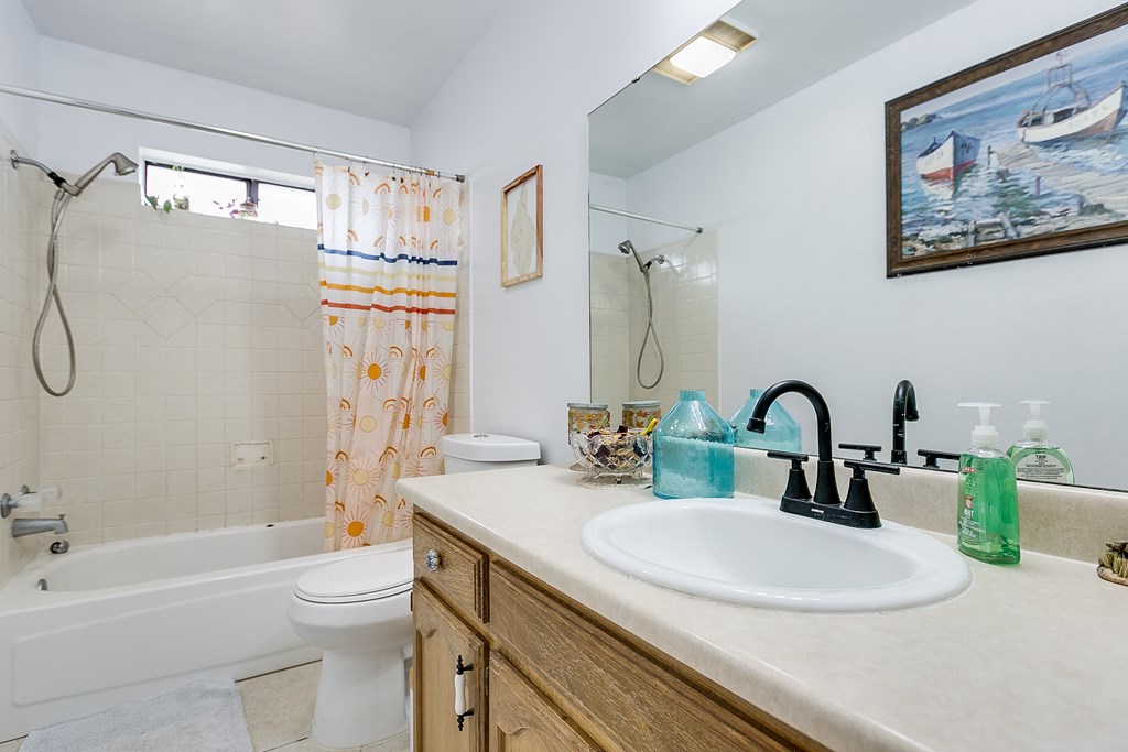 3634 Oak Creek Dr Property Photo 24