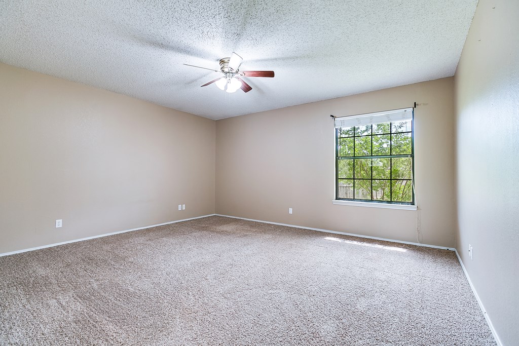 1605 Amberton Pkwy Property Photo 17