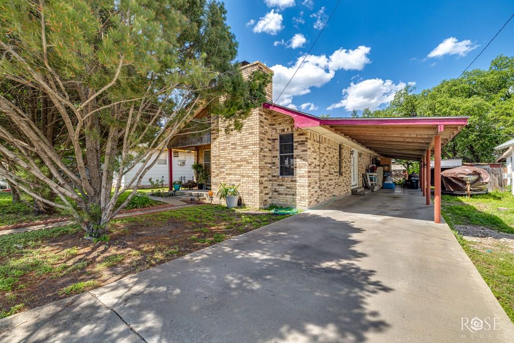 708 Tayloe Ave Property Photo