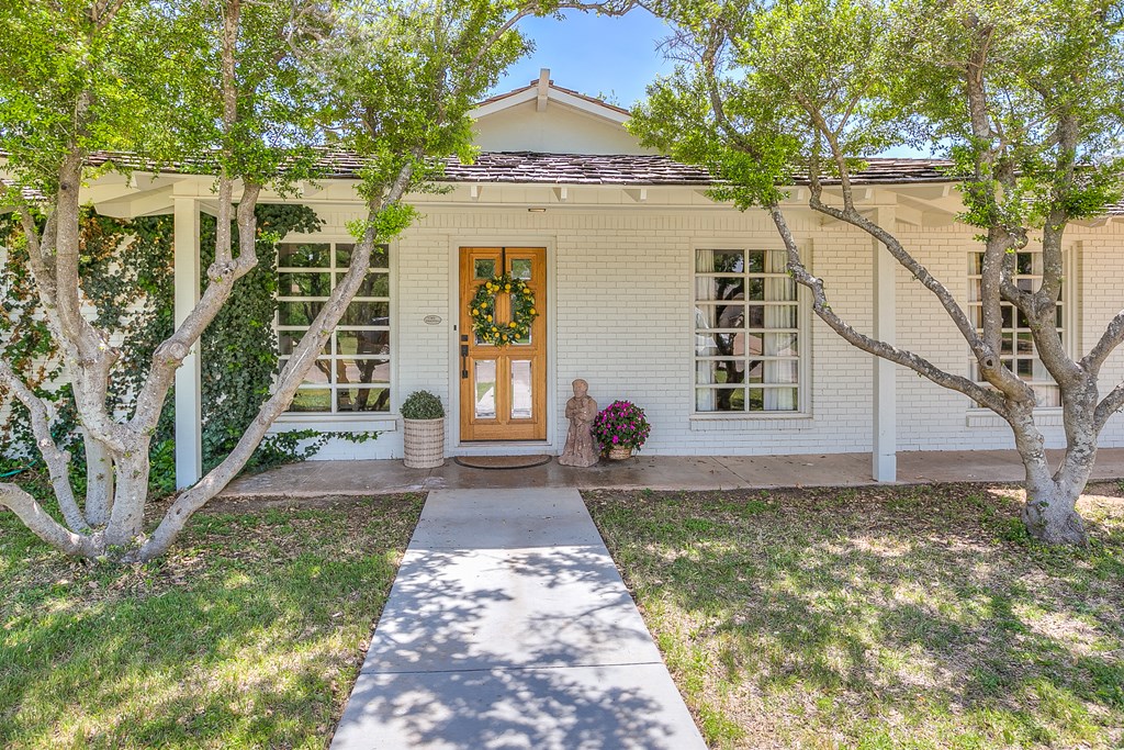 2121 Sul Ross St Property Photo 2