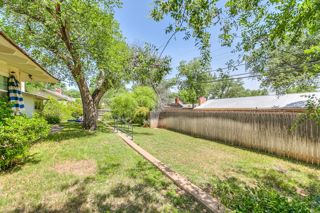 2121 Sul Ross St Property Photo 27