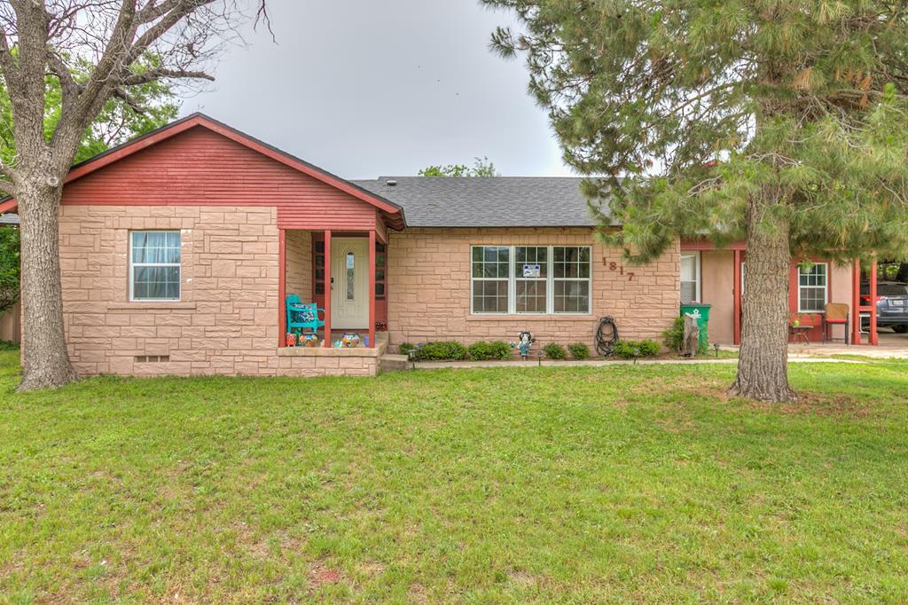 1817 North St Property Photo 1
