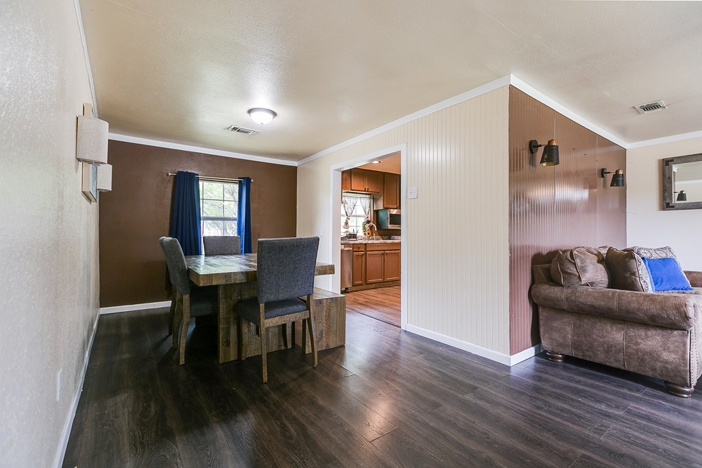 1817 North St Property Photo 10