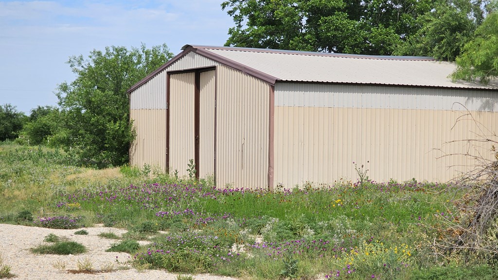 6172 Sideview Rd Property Photo 20