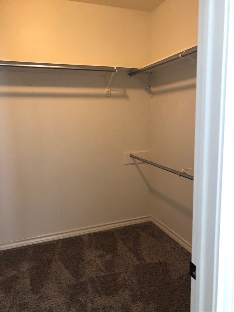 4214 Lexington Place Property Photo 11