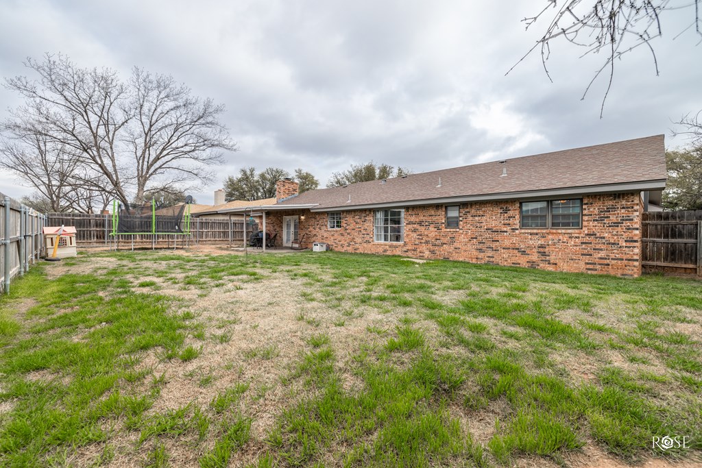 3213 Sunset Dr Property Photo 6