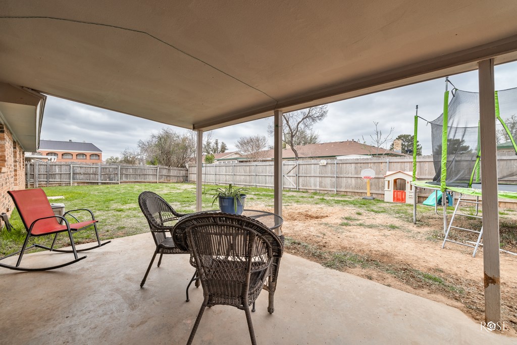 3213 Sunset Dr Property Photo 7