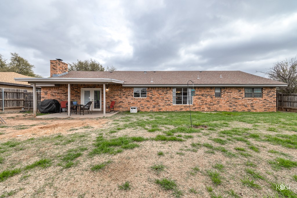 3213 Sunset Dr Property Photo 8