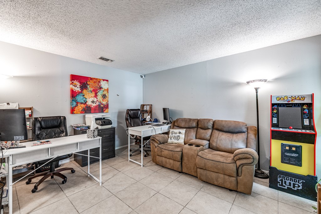 3213 Sunset Dr Property Photo 21