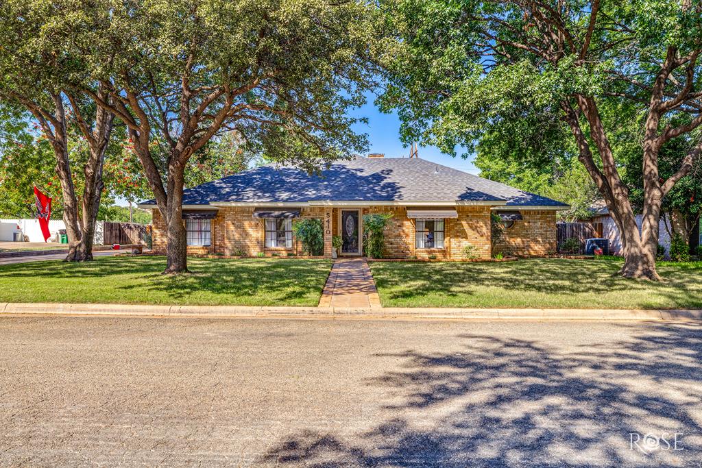 5410 Lake Tr Court Property Photo 1