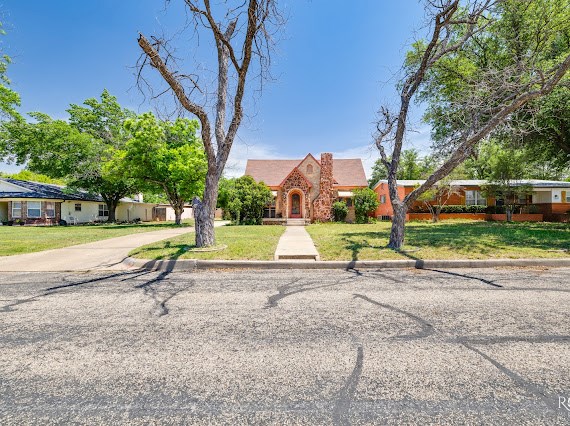 2229 Waco St Property Photo 2