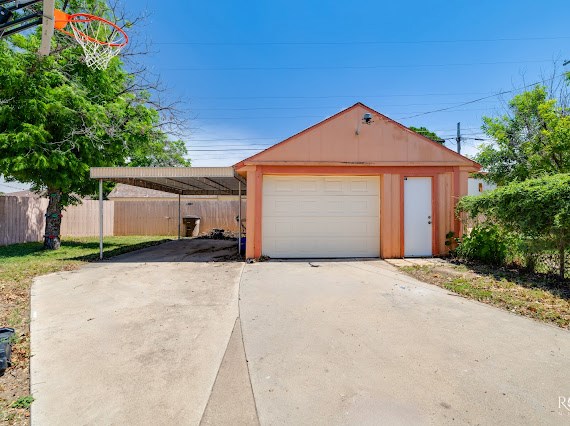 2229 Waco St Property Photo 29