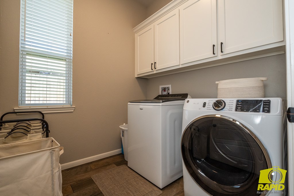 5929 Tarin St Property Photo 21