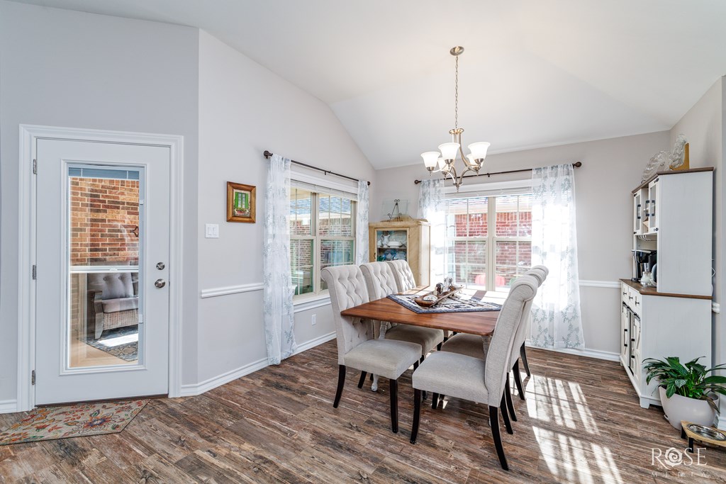 4137 Sedona Trail Property Photo 11
