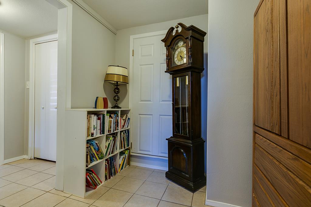 2458 Fishermans Rd Property Photo 13