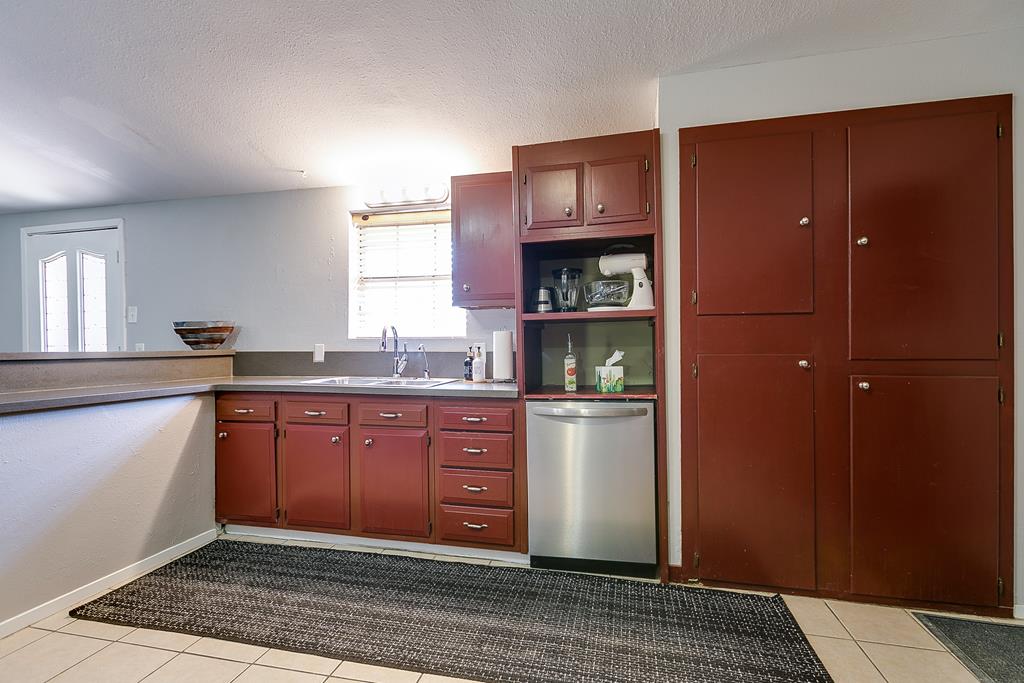 2458 Fishermans Rd Property Photo 22