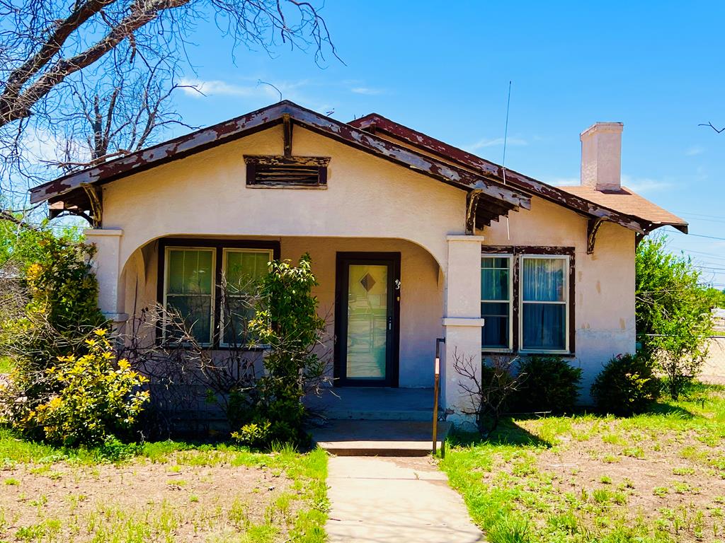 3 11th St Property Photo