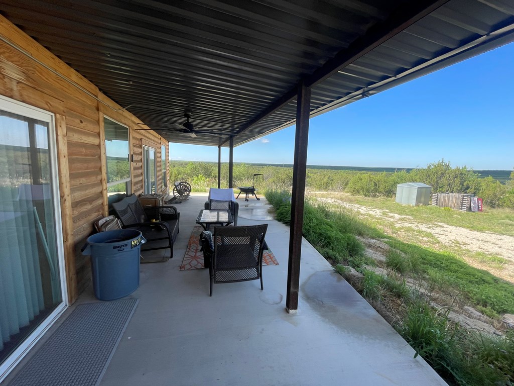 18900 Cherokee Ridge Property Photo 3