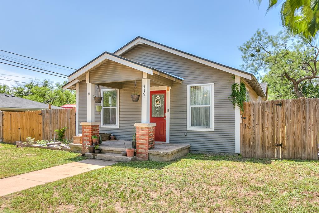419 N Emerson St Property Photo 1