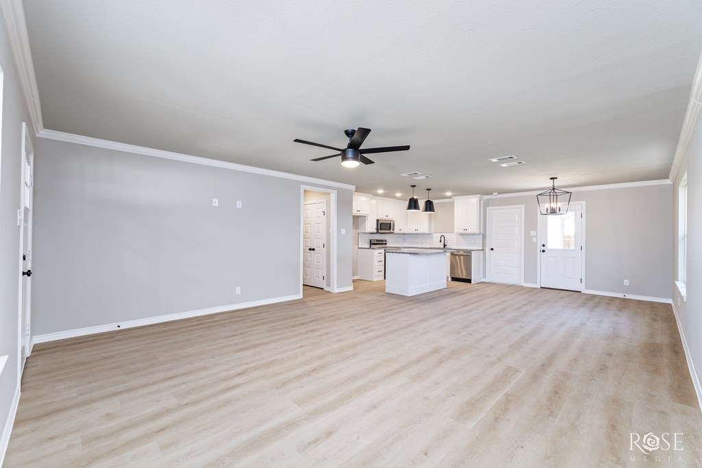1012 Claborne Court Property Photo 3