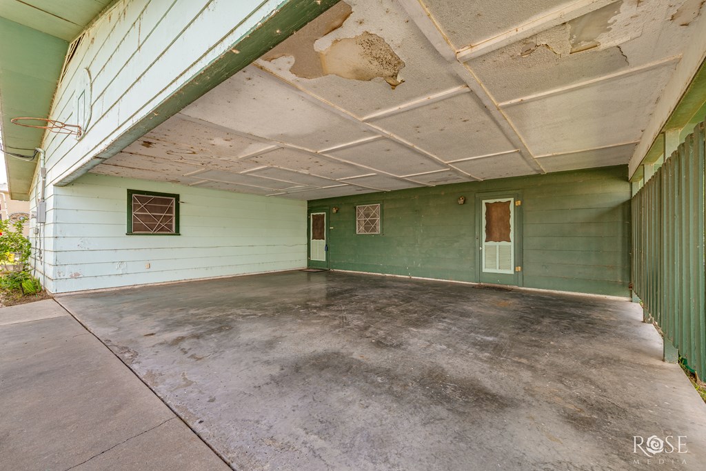 1714 Shady Point Circle Dr Property Photo 37
