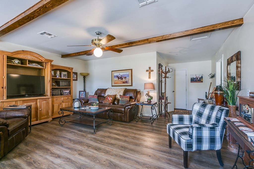 2709 Janie Lane Property Photo 12